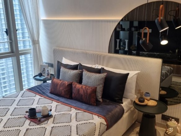 Lodha Adrina